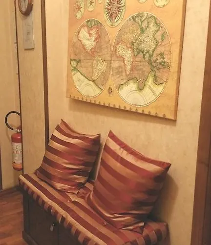 Petite Maison בית הארחה 4*